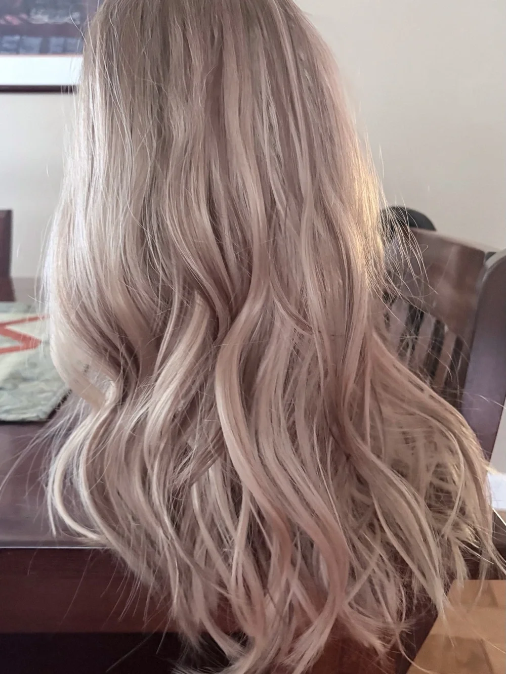16” Long Layered Synthetic Women's Wig — Light Blonde W/Highlights